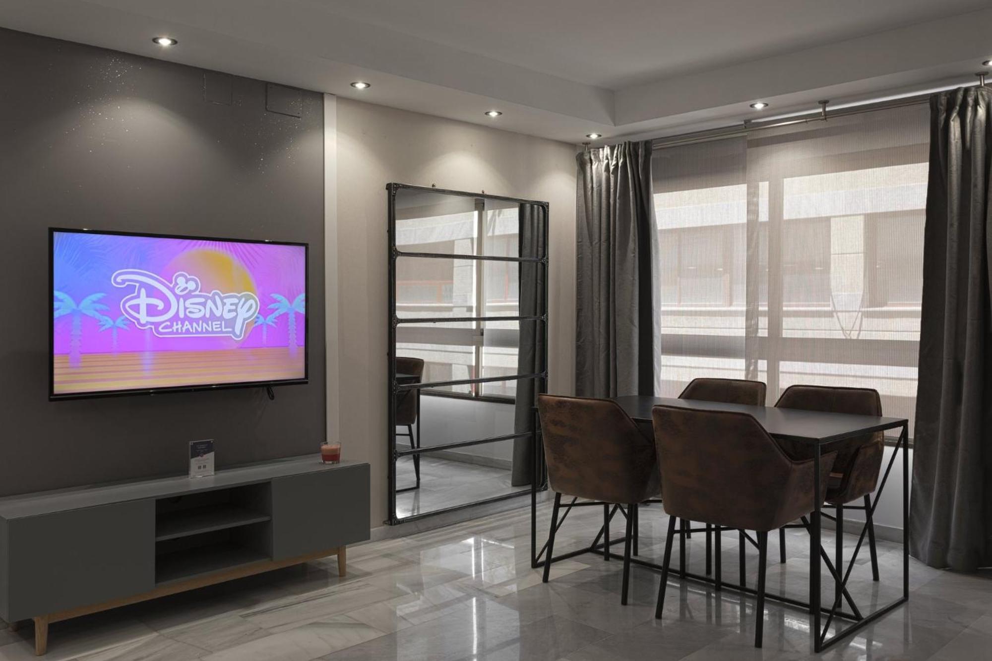 Beach Malagueta By Caleta Homes Málaga Kültér fotó